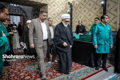 گزارش تصویری | مراسم چهلمین روز شهادت وزیر اطلاعات دولت چهاردهم در حرم مطهر رضوی برگزار شد (۱۰ اردیبهشت ۱۴۰۵)