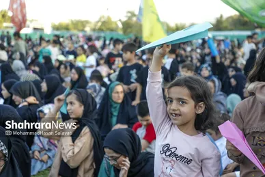 گزارش تصویری | اجتماع بزرگ کودکان و نوجوانان مشهدی در یادبود شهدای کودک و نوجوان ایرانی حمله رژیم صهیونی