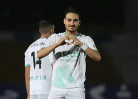 رونمایی پرسپولیس از سه ستاره لیگ