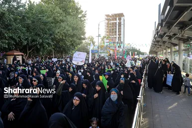 اجتماع بزرگ خانوادگی مدافعان حریم خانواده در مشهد