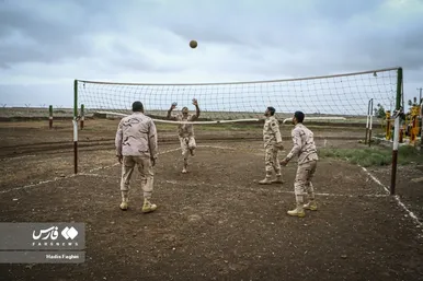 با مرزبانان در مرز دوغارون