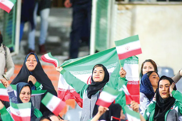 پایانی برای گریم‌های مردانه دختران فوتبالی
