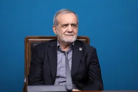 پزشکیان: با هرگونه تخلف، سوءاستفاده یا اخلال در روند تأمین و توزیع کالاهای اساسی قاطع برخورد می&zwnj;شود