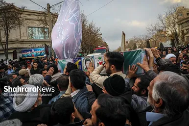 تشییع دو تن از شهدای حمله تروریستی کرمان در مشهد