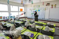 وزیر آموزش‌وپرورش شایعه نصب پلاک نام بر لباس دانش‌آموزان را رد کرد