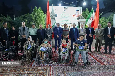 گزارش تصویری | آیین اهدای ۳۰۰ دستگاه ویلچر و بسته تحصیلی به معلولان و دانش‌آموزان تحت پوشش بهزیستی خراسان رضوی