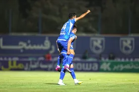 برد استقلال در دیدار دوستانه با پیام
