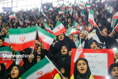 گزارش تصویری | آیین آغاز جشن‌های پیروزی انقلاب اسلامی و بزرگداشت سالروز ورود امام‌خمینی(ره) به وطن