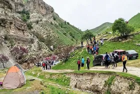 در پی هشدار نارنجی هواشناسی، تمامی تفرجگاه&zwnj;ها و مناطق تحت مدیریت محیط زیست خراسان رضوی تا صبح جمعه (۱۴ فروردین ۱۴۰۵) تعطیل شد