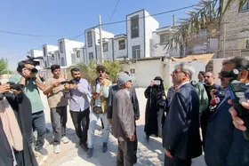 بقایی از مناطق جنایت موشکی آمریکایی و صهیونیستی در لامرد بازدید کرد