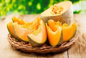 فواید مصرف طالبی برای زنان چیست؟