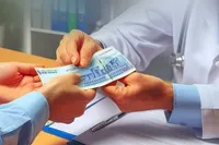 هشدار درباره تخلفات مالی در بیمارستان‌ها | پورسانت‌گیری و درآمدهای صوری در مراکز درمانی باید متوقف شود