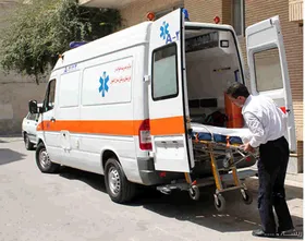 هشت مجروح در پی واژگونی مینی&zwnj;بوس درون شهری در مشهد + جزئیات