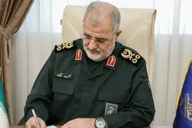 سرلشکر پاکپور: شهادت فرزند برومند شهید شوشتری و دیگر شهدای امنیت، سند عزت و افتخار ایرانیان است