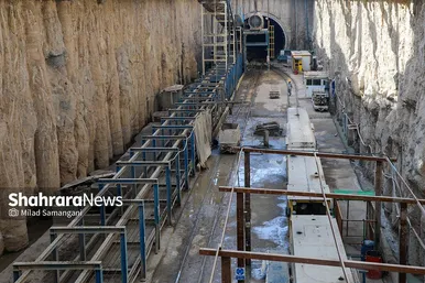 بازدید مدیران شهری و مسئولان قضایی از خط ۴ مترو