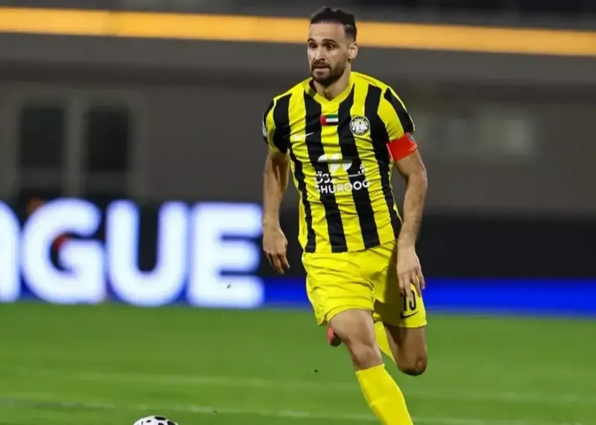 احمد نوراللهی نیمکت نشین شد!