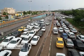 ترافیک روان اما پرحجم در همه محور&zwnj;های ورودی مشهد | هیچ محدودیت و ممنوعیتی برای ورود وجود ندارد