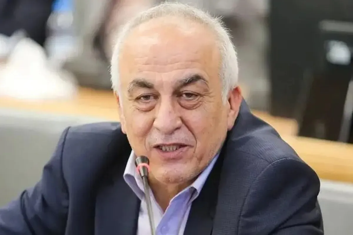 محمود سیادت
