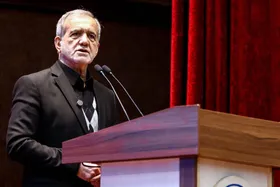 پزشکیان: نمی&zwnj;توان با امر و نهی با نسل جوان رفتار کرد
