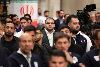 عکس‌هایی از دیدار مدال‌آوران ورزشی و علمی با رهبر انقلاب (۲۸ مهرماه ۱۴۰۴)