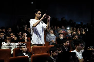 سوگواره هنری شهدای خدمت «ققنوس»