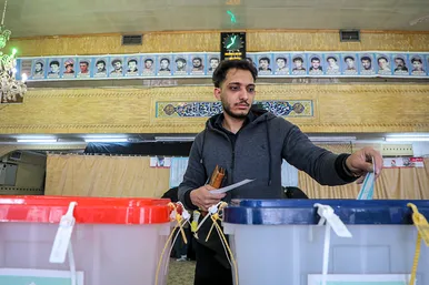 انتخابات «مجلس» و «خبرگان رهبری» در مشهد -2