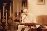 درباره نورعلی خان برومند، استاد نابینای تار و سه‌تار | هنرمندی که تسلیم هیچ محدودیتی نشد