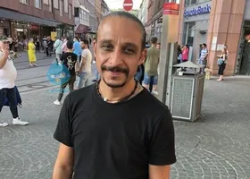 قدردانی از &laquo;چیا ربیعی&raquo; به&zwnj;خاطر مقابله با یک ضارب در آلمان + فیلم و عکس