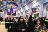 میناب؛ مهمان امام رضا(ع) | بزرگداشت شهدای مدرسه شجره طیبه در حرم مطهر رضوی برگزار شد + فیلم