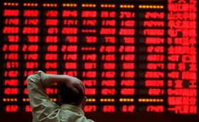 رئیس کمیسیون اصل نود: دخالت&zwnj;های رئیس جمهور موجب ریزش بورس است+فیلم