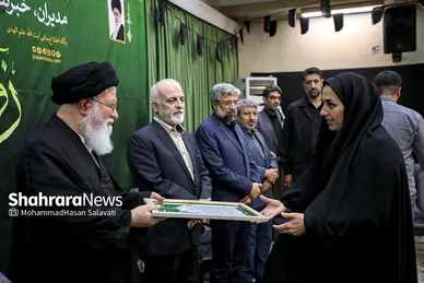 دیدار خبرنگاران و اصحاب رسانه با آیت الله علم الهدی به مناسبت روز خبرنگار