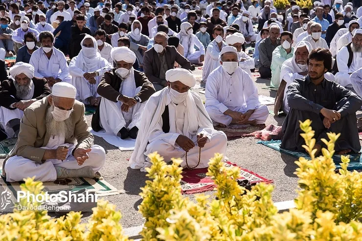 اقامه نماز عید قربان مهاجران افغانستانی مقیم مشهد + فیلم
