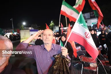 گزارش تصویری | یکصد و پنجاه و سومین شب از همدلی حماسی مردم مشهد در خیابان‌ها (۹ مرداد ۱۴۰۵)