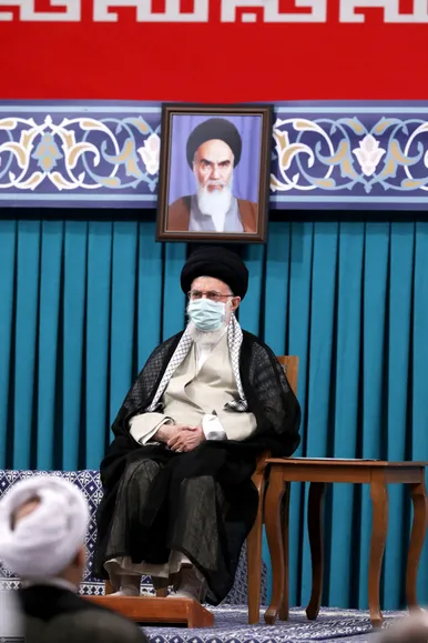 مراسم تنفیذ حکم سیزدهمین دوره ریاست جمهوری اسلامی ایران‌
