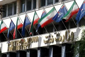 وزارت نفت: کمبود سوخت و تعطیلی جایگاه نداشتیم| بنزین ایرانی جوابگوی همه نیاز&zwnj;های کشور است
