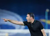 نکونام: چرا هواداران در آزادی نیستند؟ | هیچ بازیکنی بدون تایید من جذب نخواهد شد