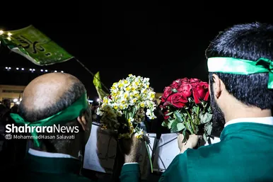 گلباران حرم مطهر رضوی در شب میلاد جوادالائمه (ع)