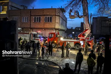 گزارش تصویری | آتش سوزی گسترده در کارگاه تولیدی مبل در بلوار توس مشهد