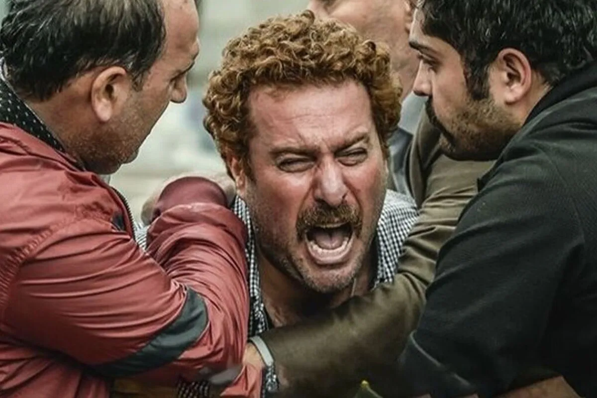 همه چیز درباره فیلم سینمایی بازی را بکش اثر محمدابراهیم عزیزی + بازیگران، تصاویر و  خلاصه داستان