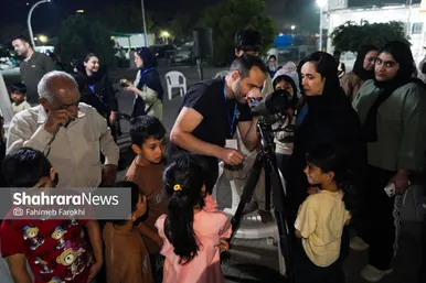 گزارش تصویری | اولین برنامه رصد عمومی ماه نجوم در  بوستان غدیر مشهد