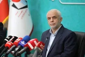 هشدار رئیس بنیاد شهید درخصوص انتشار خبرهای کذب صدور کارت&zwnj; برای آزادگان توسط بیگانگان