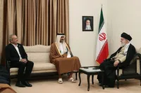 بیانیه قطر درباره دیدار امیر این کشور با رهبر معظم انقلاب و رئیس جمهور ایران
