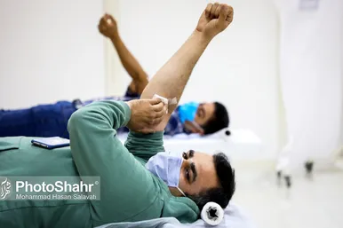 اهدای خون در دومین شب قدر در مشهد‎