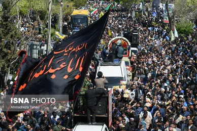 تشییع باشکوه پیکر سردار شهید زاهدی در اصفهان