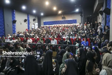 گزارش تصویری | آیین جشن امضای کتاب «نیست» اثر فاضل نظری در مشهد