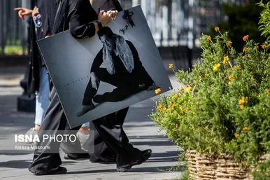 عکس‌هایی از مراسم تشییع پیکر امید جهان (۲۵ شهریور ۱۴۰۴)