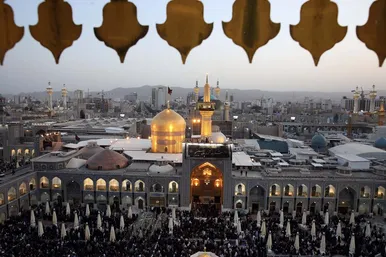 آئین سنتی اذن عزا در حرم مطهر رضوی