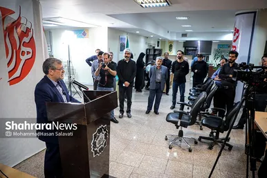 حضور شهردار مشهد در موسسه شهرآرا به مناسبت روز خبرنگار