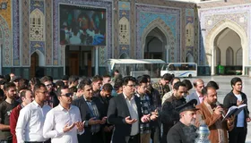 تشرف رتبه&zwnj;های برتر کنکور و دانشجویان نخبه به حرم مطهر رضوی