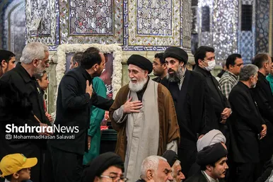 مراسم بزرگداشت شهدای خدمت در حرم مطهر رضوی